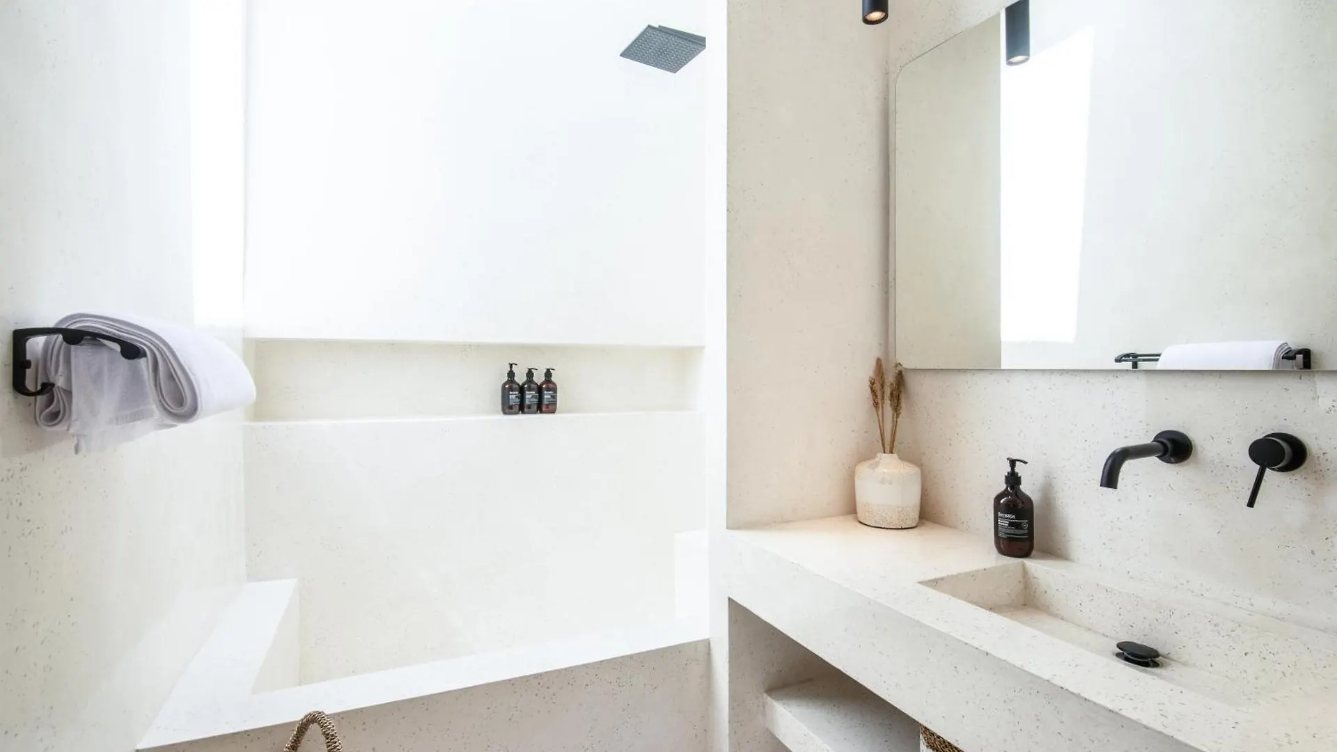 Modern 2Br Villa 5 Mins To Bingin Beach  Uluwatu (Bali)